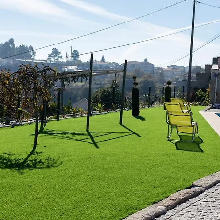 Alojamento Louloutte 1 * Freixo de Cima